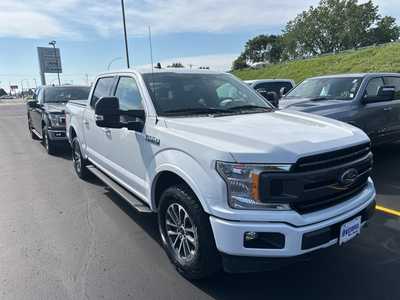 2020 Ford F150 Crew Cab, $23999. Photo 1