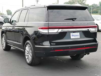 2024 Lincoln Navigator, $65999. Photo 3