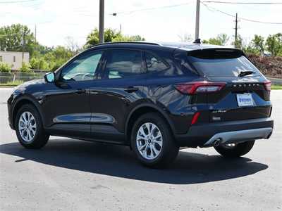 2025 Ford Escape, $28503. Photo 5