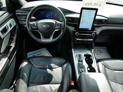 2022 Ford Explorer, $36999. Photo 10