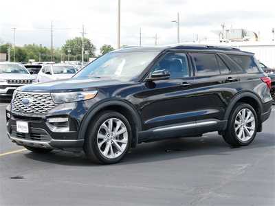 2022 Ford Explorer, $36999. Photo 2