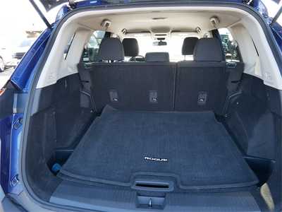 2023 Nissan Rogue, $21999. Photo 6