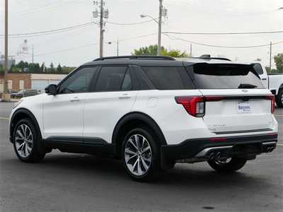 2025 Ford Explorer, $56999. Photo 5