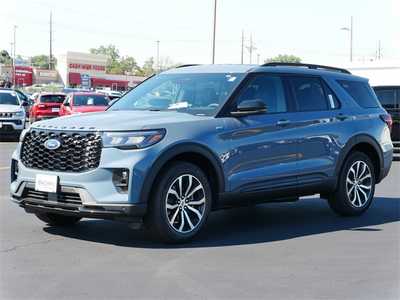2025 Ford Explorer, $46912. Photo 3