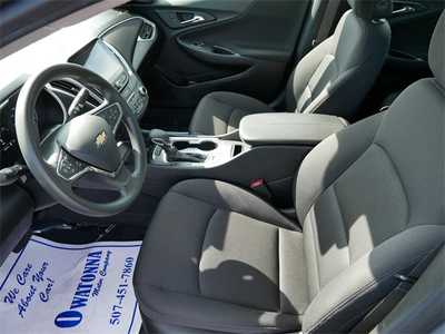 2023 Chevrolet Malibu, $18999. Photo 7