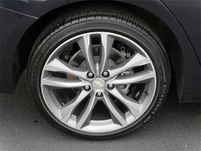 2023 Chevrolet Malibu, $17999. Photo 5