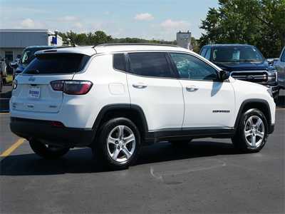 2024 Jeep Compass, $21999. Photo 4
