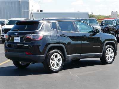 2024 Jeep Compass, $21999. Photo 4