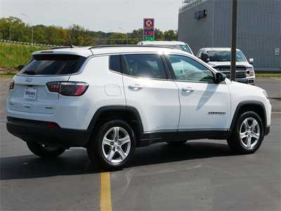 2024 Jeep Compass, $21999. Photo 4