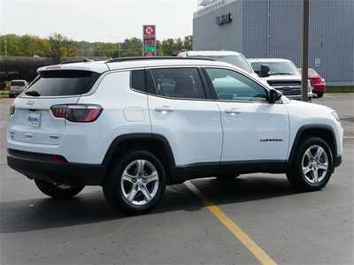 2024 Jeep Compass, $21999. Photo 4