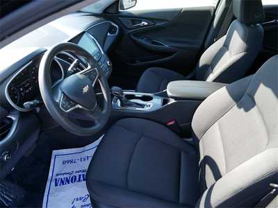 2024 Chevrolet Malibu, $18999. Photo 7