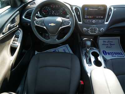 2024 Chevrolet Malibu, $18999. Photo 9