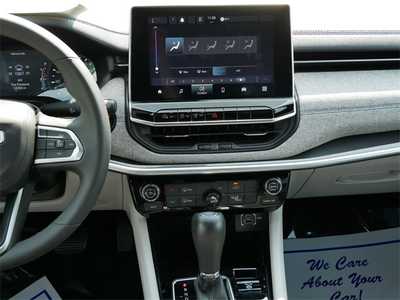 2024 Jeep Compass, $21999. Photo 10