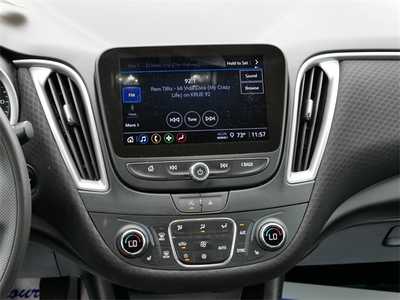 2023 Chevrolet Malibu, $17999. Photo 10