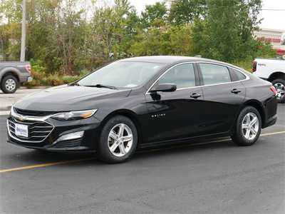 2023 Chevrolet Malibu, $17999. Photo 2