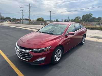 2024 Chevrolet Malibu, $18999. Photo 1