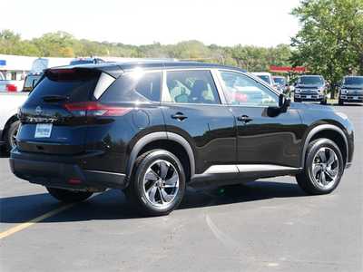2024 Nissan Rogue, $23999. Photo 4