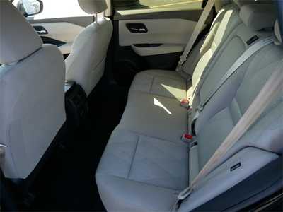 2024 Nissan Rogue, $23999. Photo 8