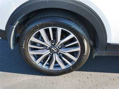 2024 Nissan Kicks, $19999. Photo 5