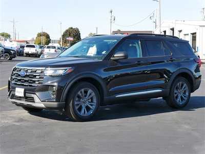 2025 Ford Explorer, $45084. Photo 3
