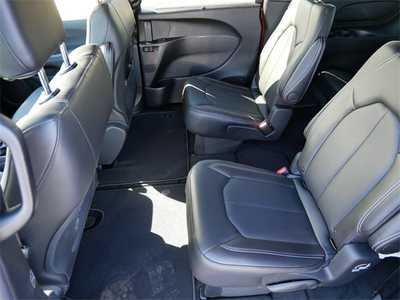 2026 Chrysler Pacifica, $46925. Photo 12