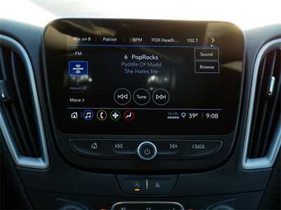 2023 Chevrolet Malibu, $17499. Photo 10