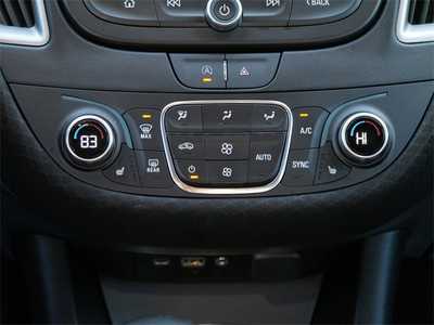 2023 Chevrolet Malibu, $17499. Photo 9