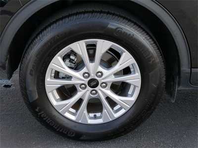 2025 Ford Escape, $25499. Photo 5