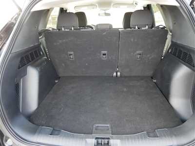 2025 Ford Escape, $25499. Photo 6