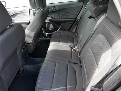 2025 Ford Escape, $25499. Photo 8