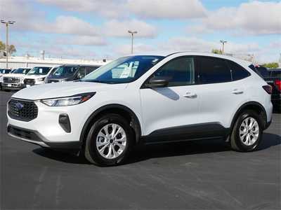 2025 Ford Escape, $25499. Photo 2