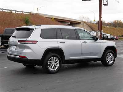 2023 Jeep Grand Cherokee L, $25999. Photo 4
