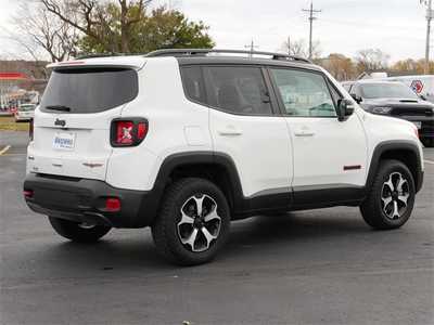 2021 Jeep Renegade, $19999. Photo 4