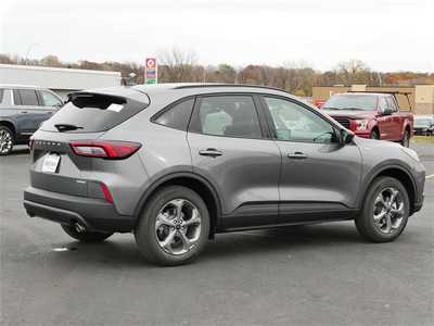 2026 Ford Escape, $33947. Photo 7