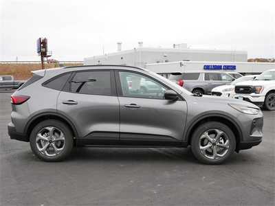 2026 Ford Escape, $33947. Photo 8