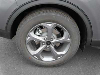 2026 Ford Escape, $33947. Photo 9