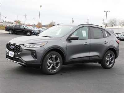 2026 Ford Escape, $31123. Photo 3