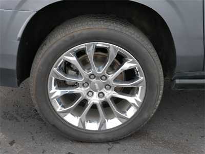 2022 GMC Yukon XL, $59999. Photo 5