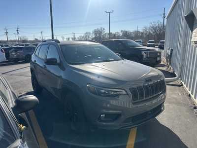 2023 Jeep Cherokee, $21999. Photo 1