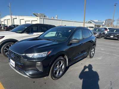 2023 Ford Escape, $20499. Photo 1