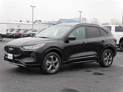 2023 Ford Escape, $19999. Photo 2