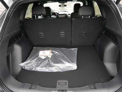 2026 Ford Escape, $33540. Photo 10