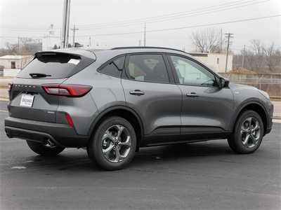 2026 Ford Escape, $33540. Photo 7