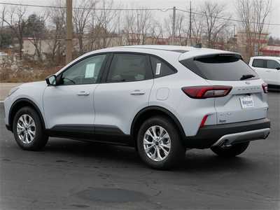 2026 Ford Escape, $32263. Photo 5