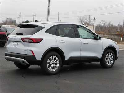 2026 Ford Escape, $32263. Photo 7