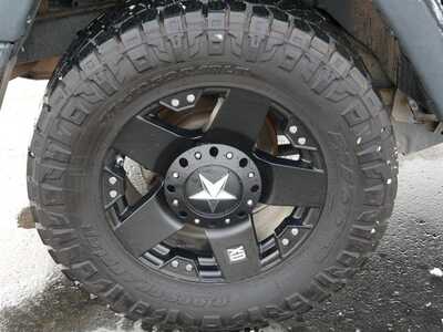 2017 Jeep Wrangler, $19999. Photo 5