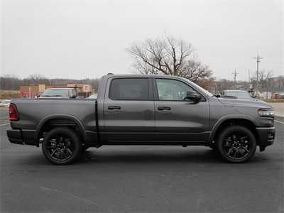 2026 RAM 1500 Crew Cab, $63577. Photo 8
