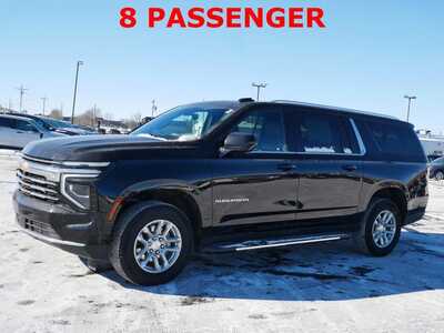 2025 Chevrolet Suburban, $59999. Photo 2
