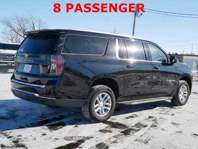 2025 Chevrolet Suburban, $59999. Photo 4