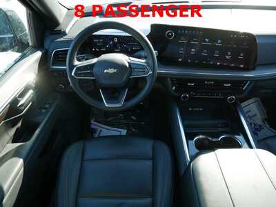 2025 Chevrolet Suburban, $59999. Photo 9